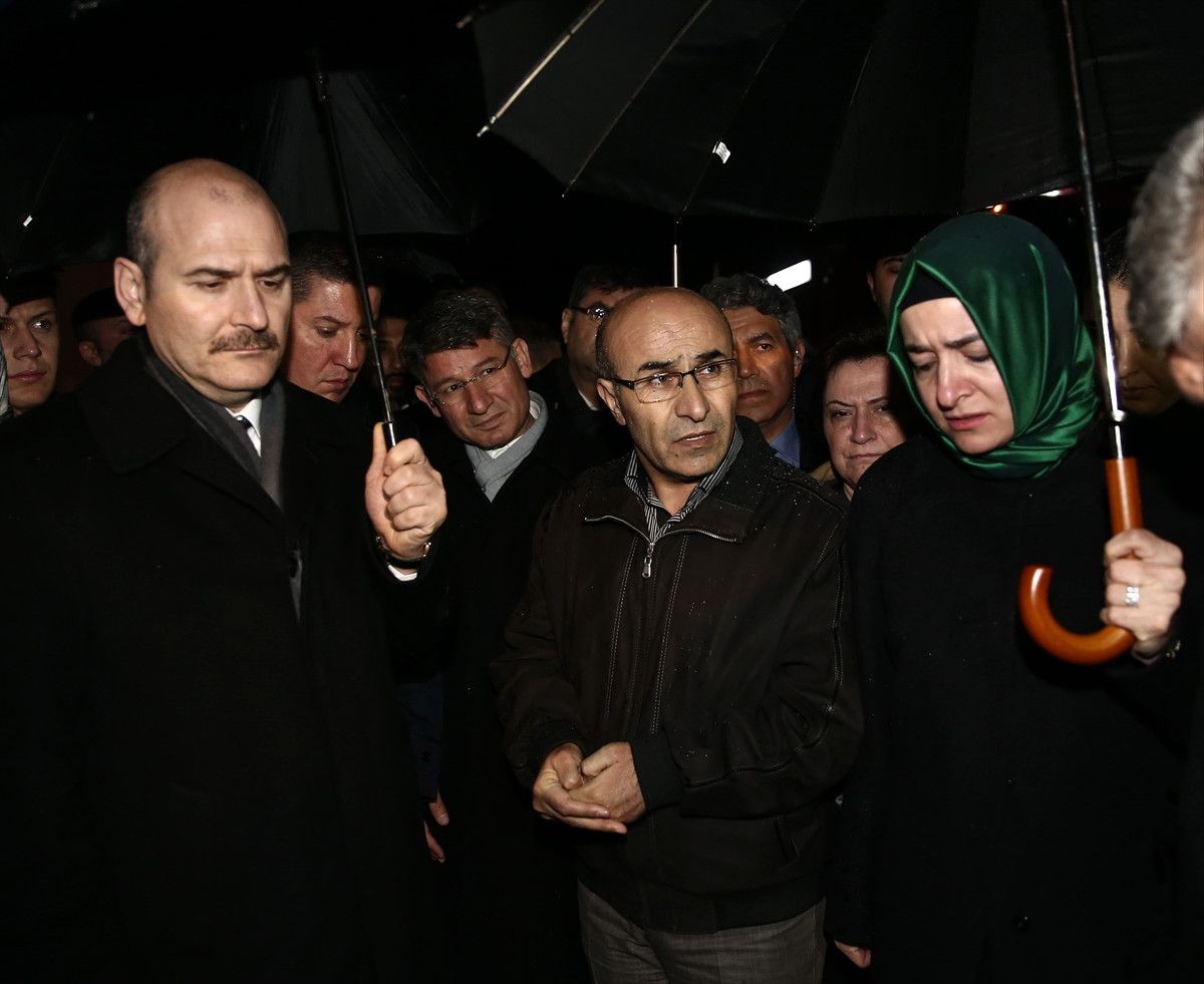 Adana\'da Özel Öğrenci Yurdundaki Yangın