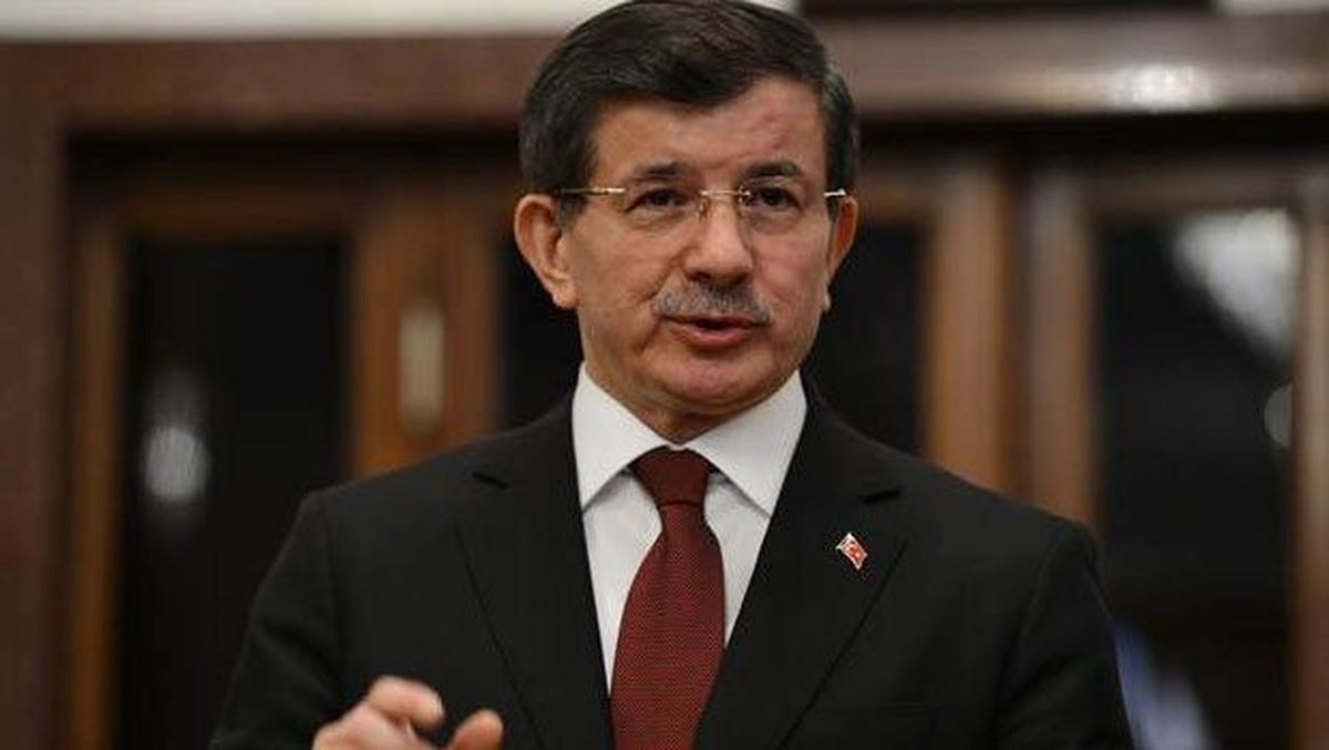 Ahmet Davutoğlu Ders Verecek