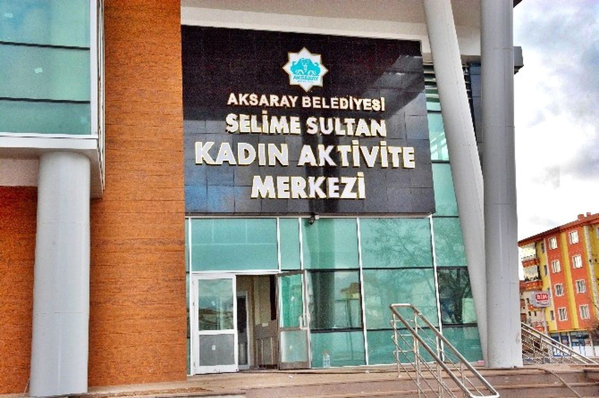 Aksaray\'da Kadınlara Özel Yüzme Havuzu