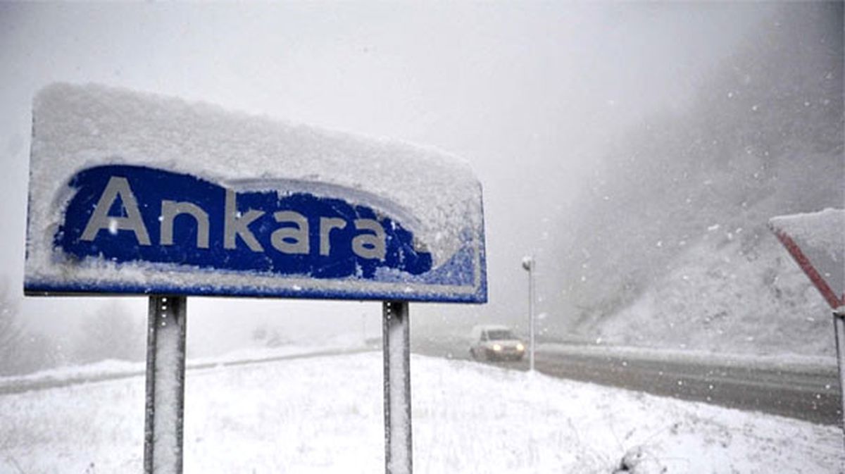 Ankara\'da Kar Yağışı