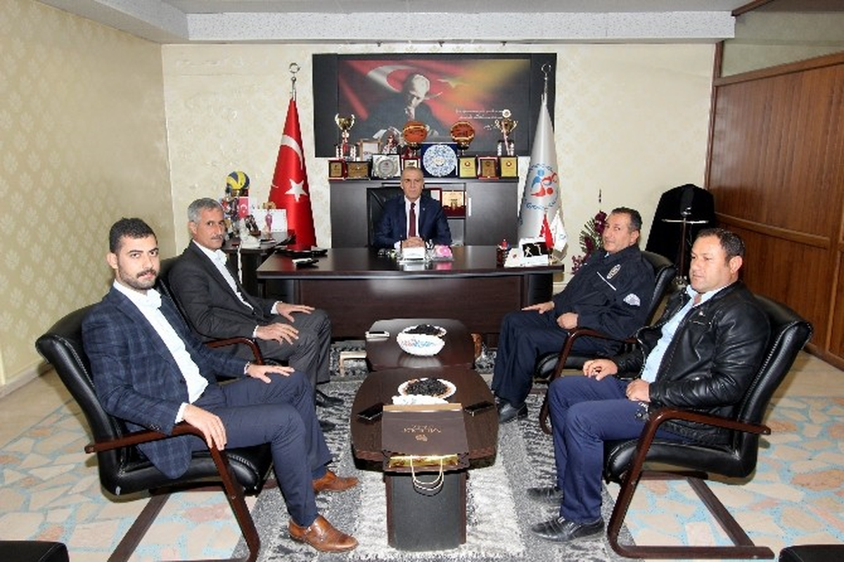 Belediye Başkan Yardımcısı Ahmet Polat\'dan, Müdür Arkaaltı\'na Ziyaret