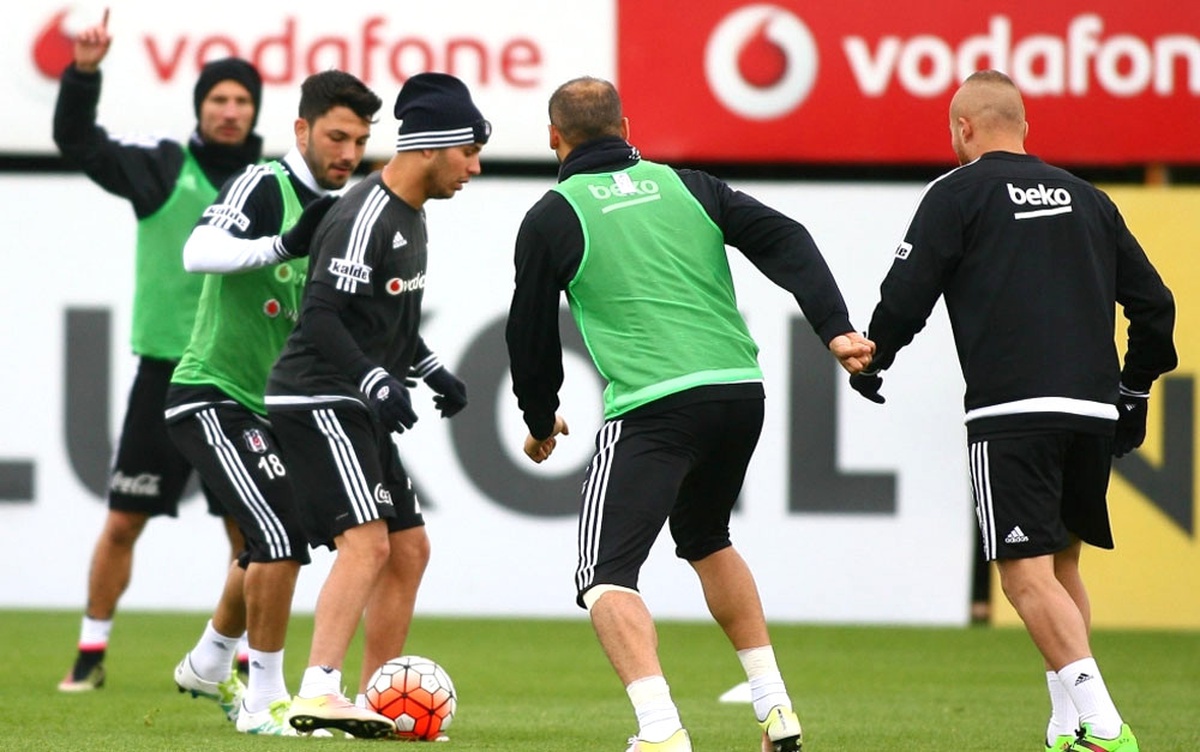 Beşiktaş Derbi Hazırlıklarına Başladı
