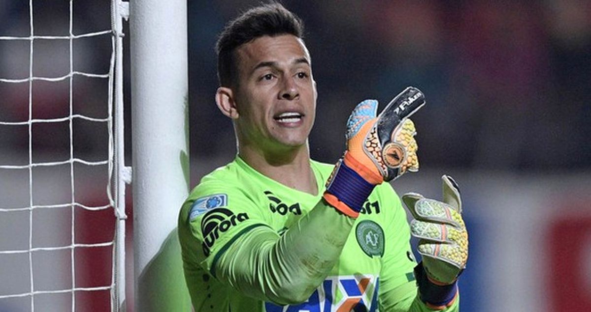 Chapecoense Kalecisi, Eşini Aradıktan Hemen Sonra Vefat Etti