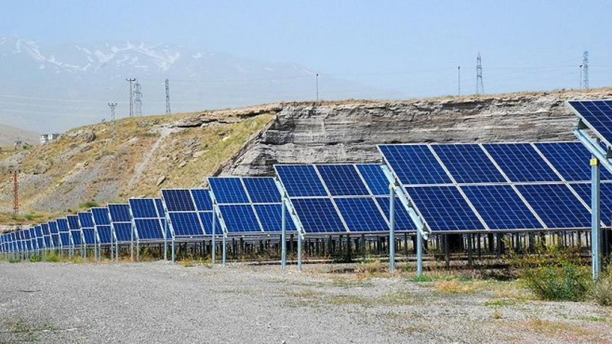 Elektriği \'Güneş Tarlası\'nda Üretilecek