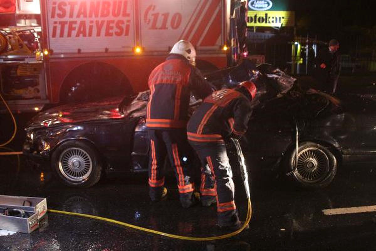 Erdal Tosun'un Cenazesi Hurdaya Dönen Araçtan 1 Saatte Çıkartıldı