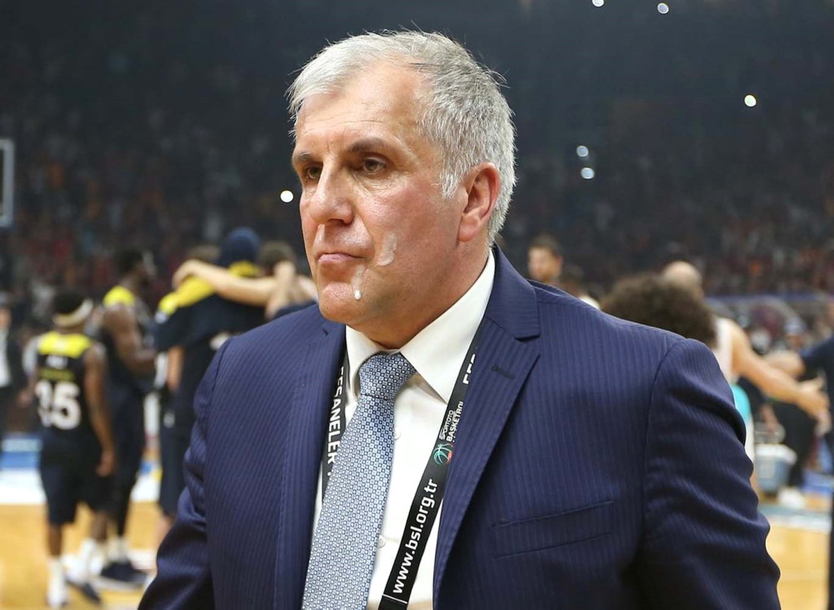 Fenerbahçe ile Galatasaray\'ı Karşı Karşıya Getiren Olayda Son Noktayı Savcılık Koydu: Obradoviç\'e...