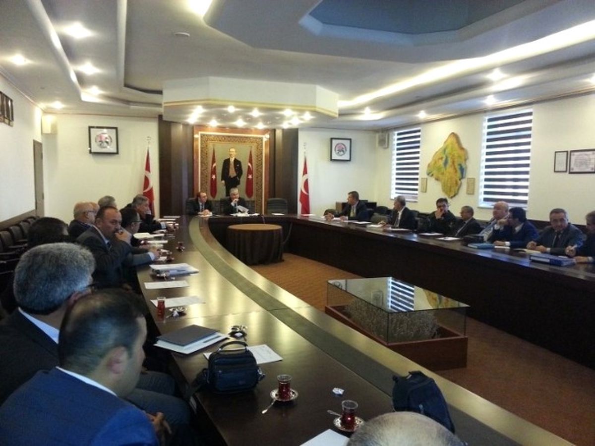 Isparta\'da Atık Getirme Merkezleri Oluşturulacak