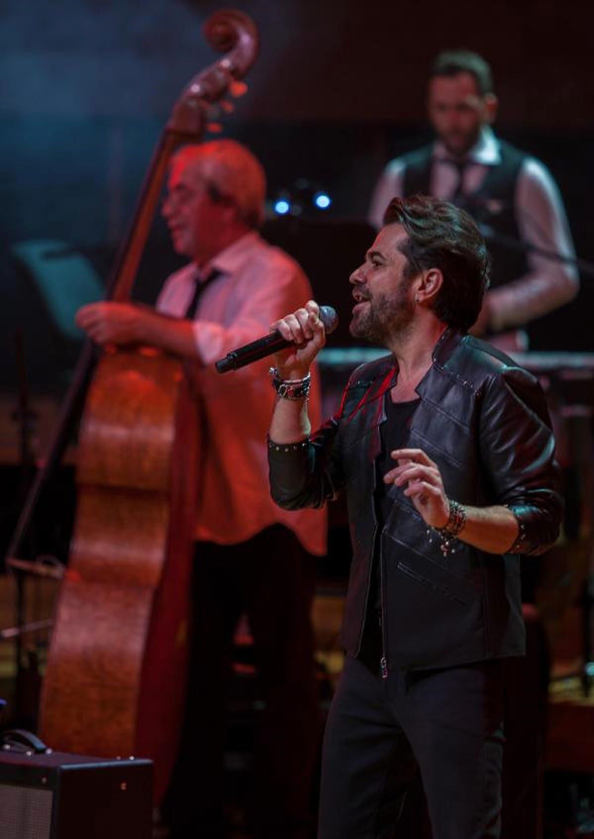 Kenan Doğulu\'dan Caz Konseri