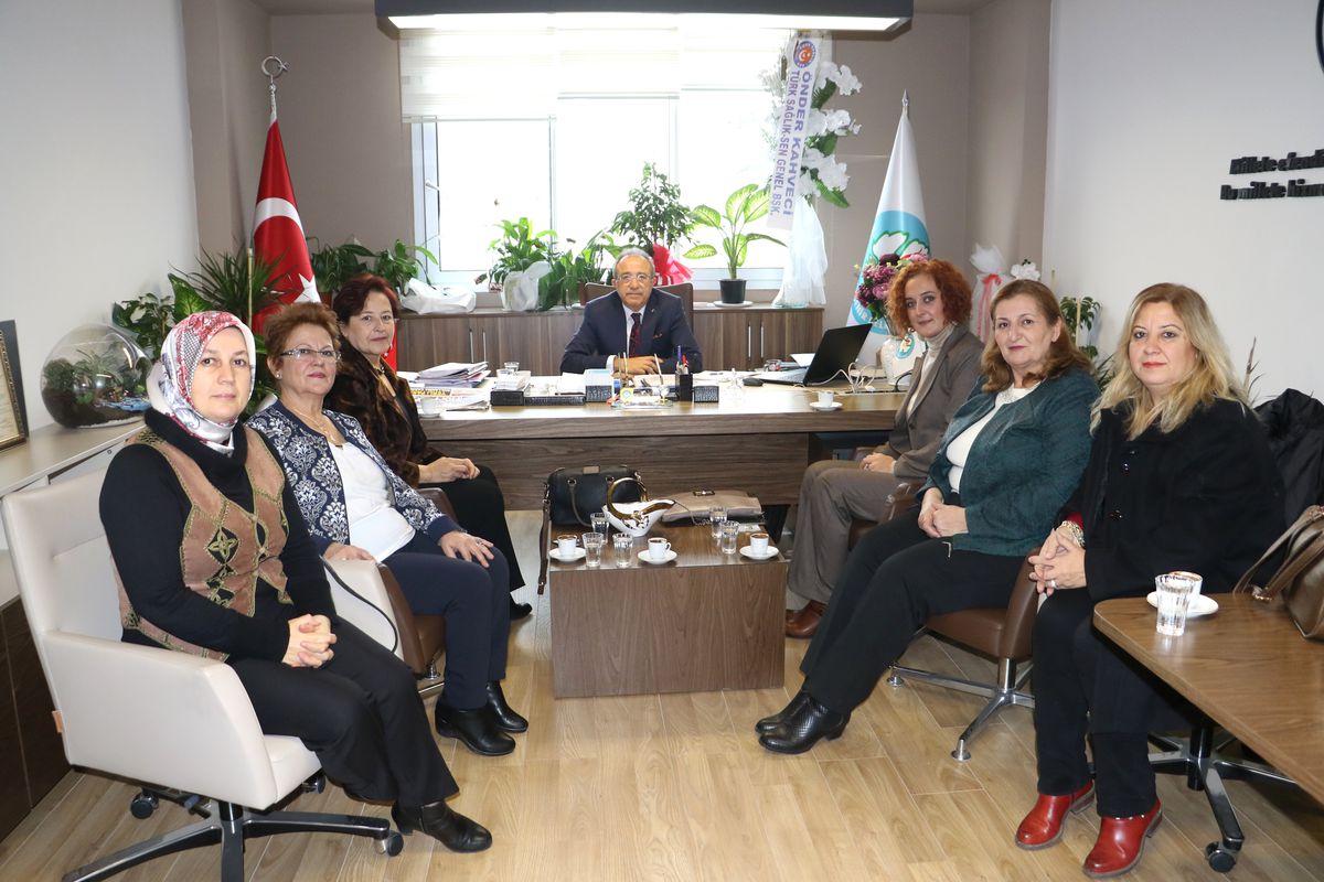 Kimsesizlere Yardım Vakfı\'ndan Büyükşehir\'e Ziyaret