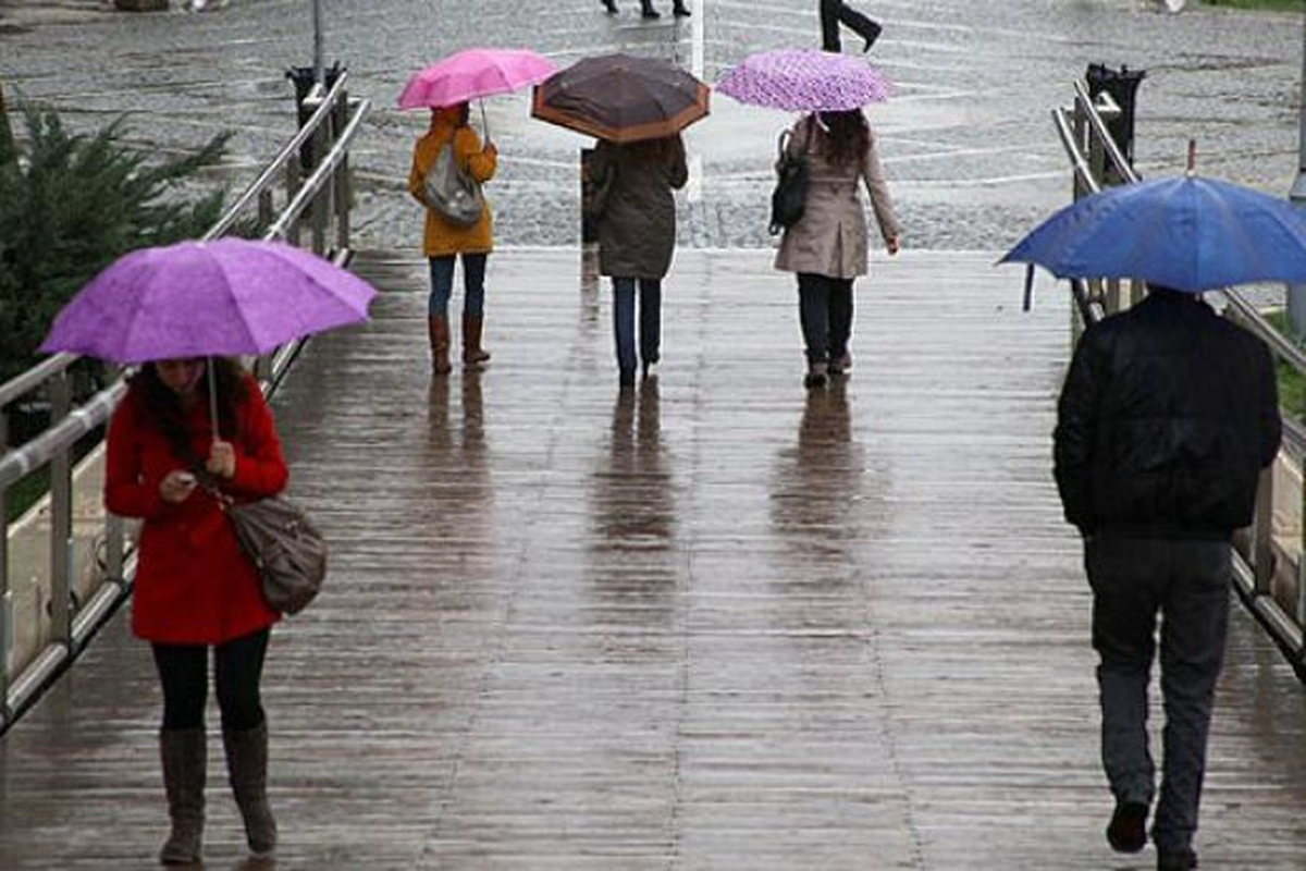 Meteoroloji\'den Sıcaklıklarda Düşüş ve Yağış Uyarısı