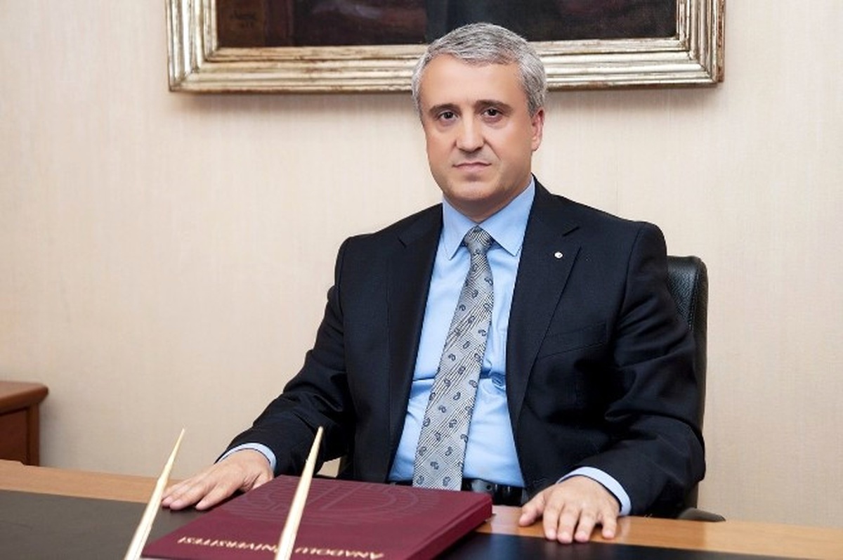 Rektör Gündoğan\'ın Adana\'daki Yangınla İlgili Mesajı