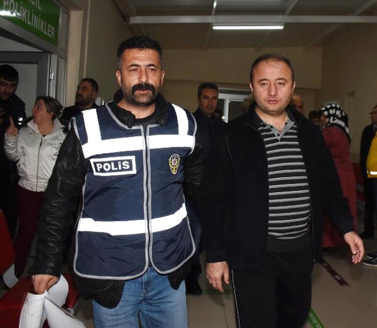 Sağlık Çalışanlarına Fetö Operasyonu : 41 Gözaltı