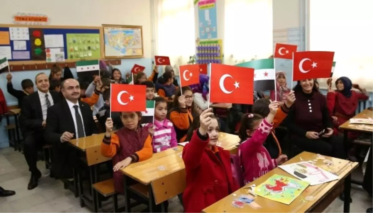 Sedep "Yalnız Değilsiniz" Etkinliği Sürüyor