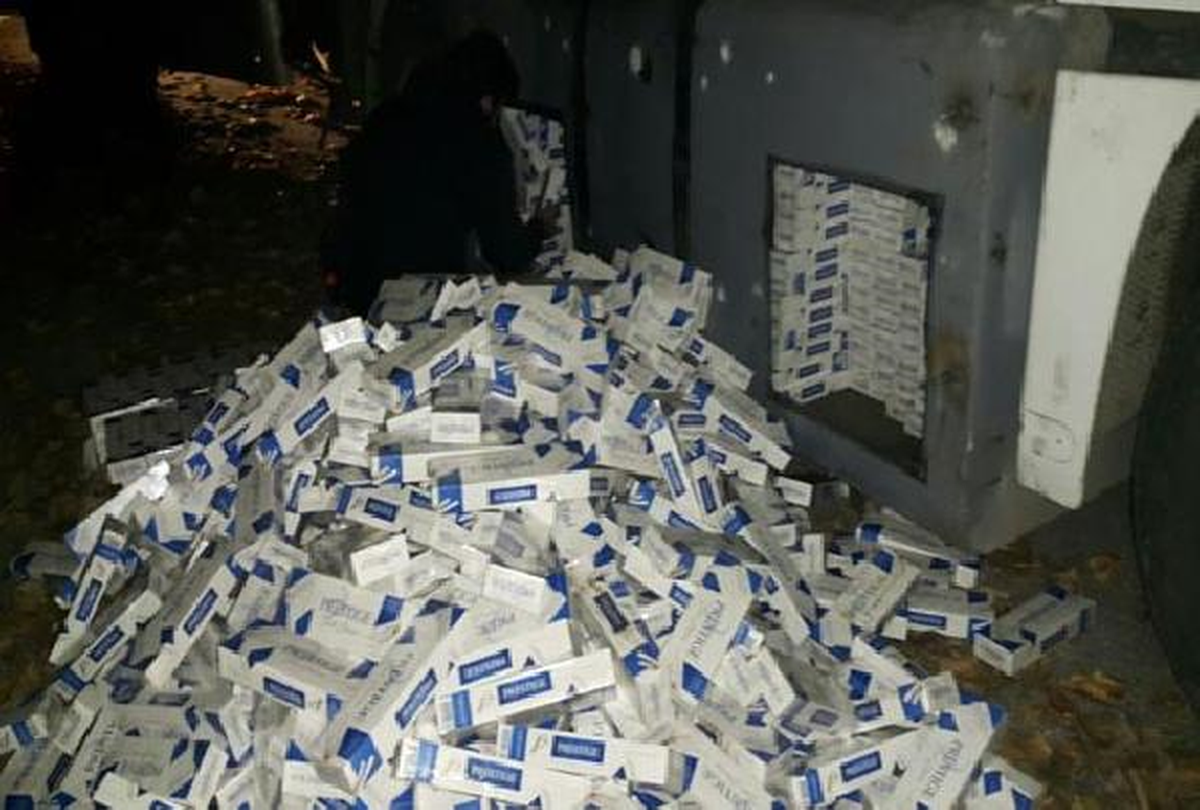 Tır\'ın Yakıt Deposundan Kaçak Sigara Çıktı