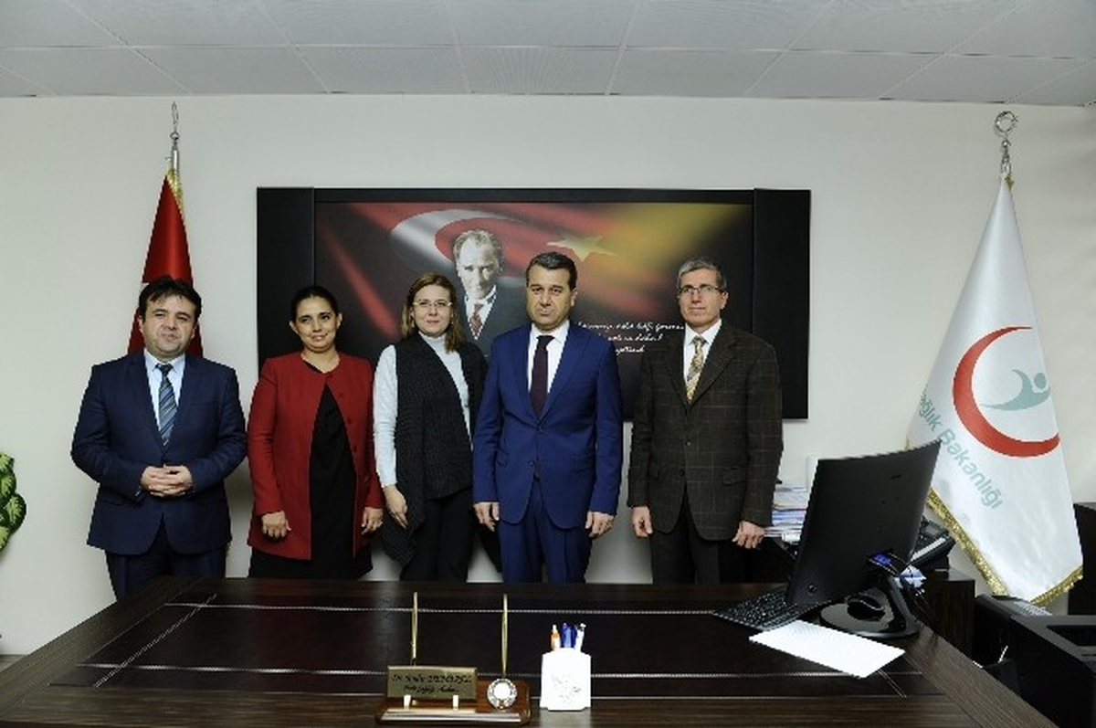 Vali Çelik, Sigara ve Alkolden Uzak Durmanın Önemine Dikkat Çekti