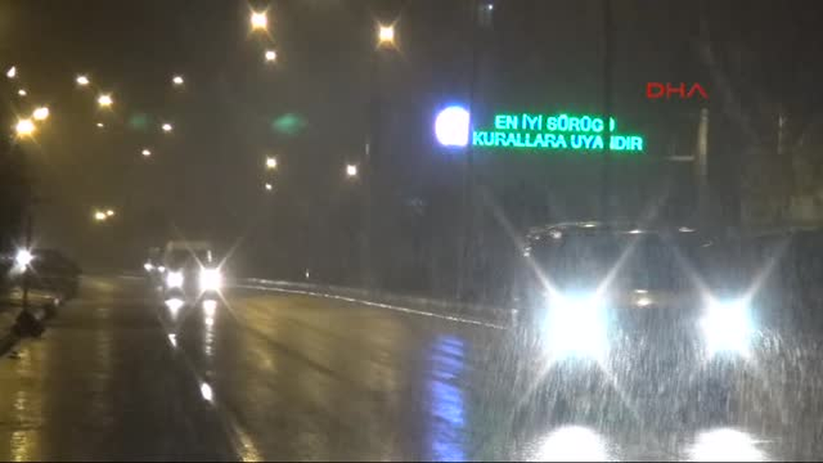 Van\'da Kar Yağışı Başladı