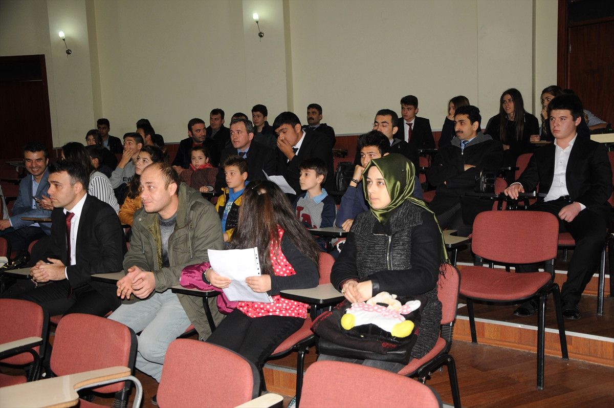 Zonguldak\'ta İl Öğrenci Meclis Başkanlığı Seçimi Yapıldı