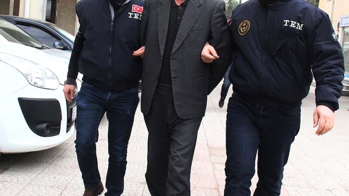 Adil Öksüz\'ün Kuzeni Yurtdışına Kaçarken Yakalandı