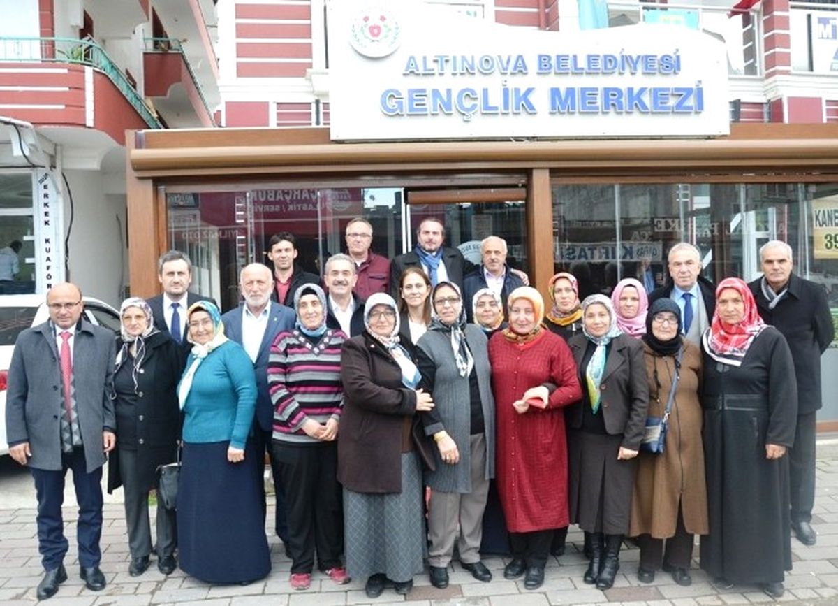 Ak Kadınlardan Kahvaltı