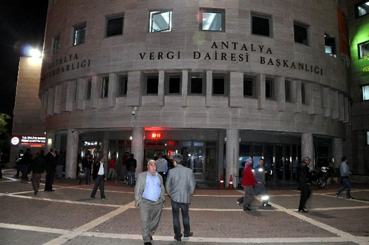 Antalya Vergi Dairesinde Yapılandırma İçin Gece Mesaisi