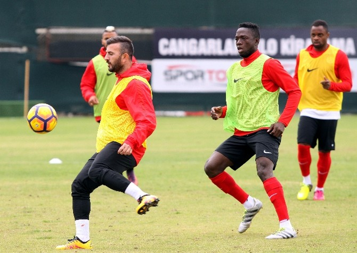 Antalyaspor\'da Başakşehir Mesaisi Devam Ediyor