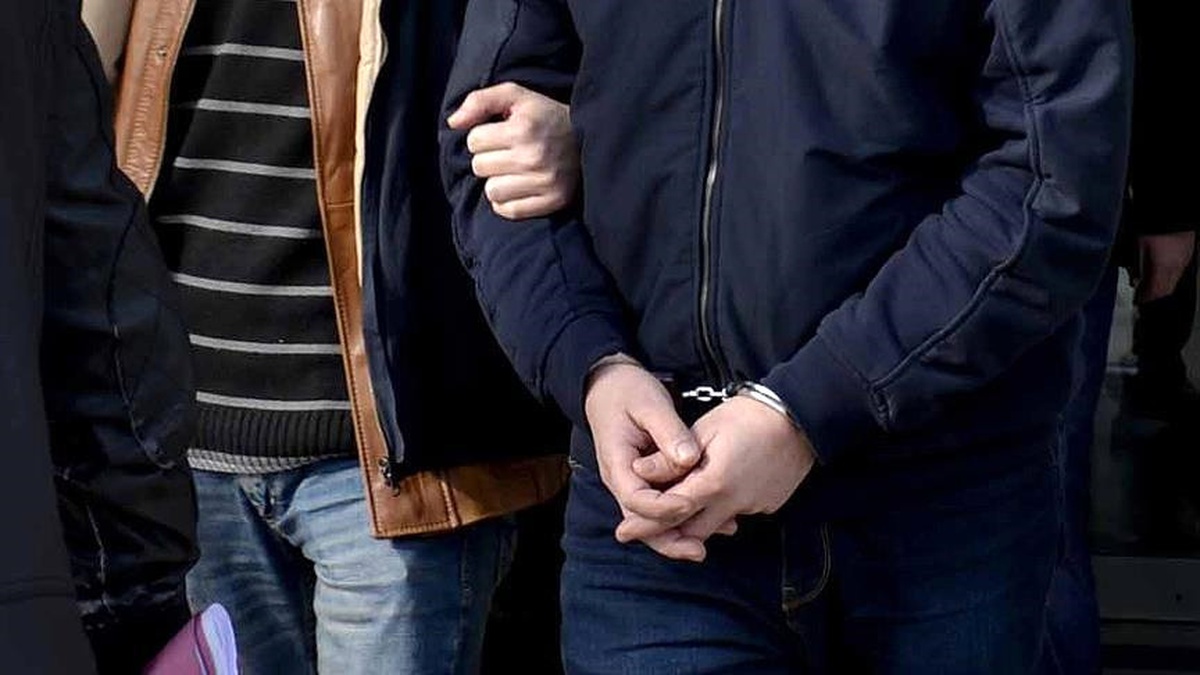 Başkent\'te Fetö/pdy Soruşturmasında 8 Tutuklama