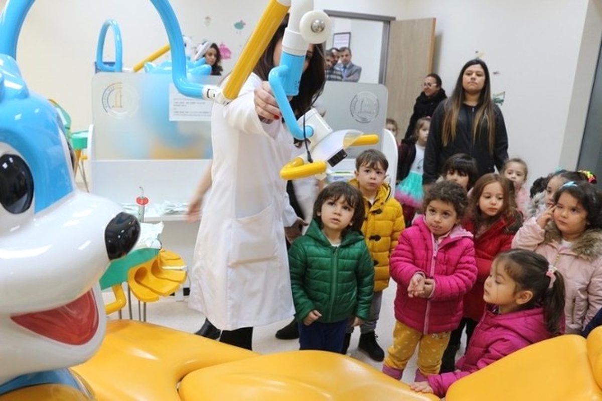 Beü\'nün Minik Öğrencilerine Ağız ve Diş Sağlığı Eğitimi Verildi