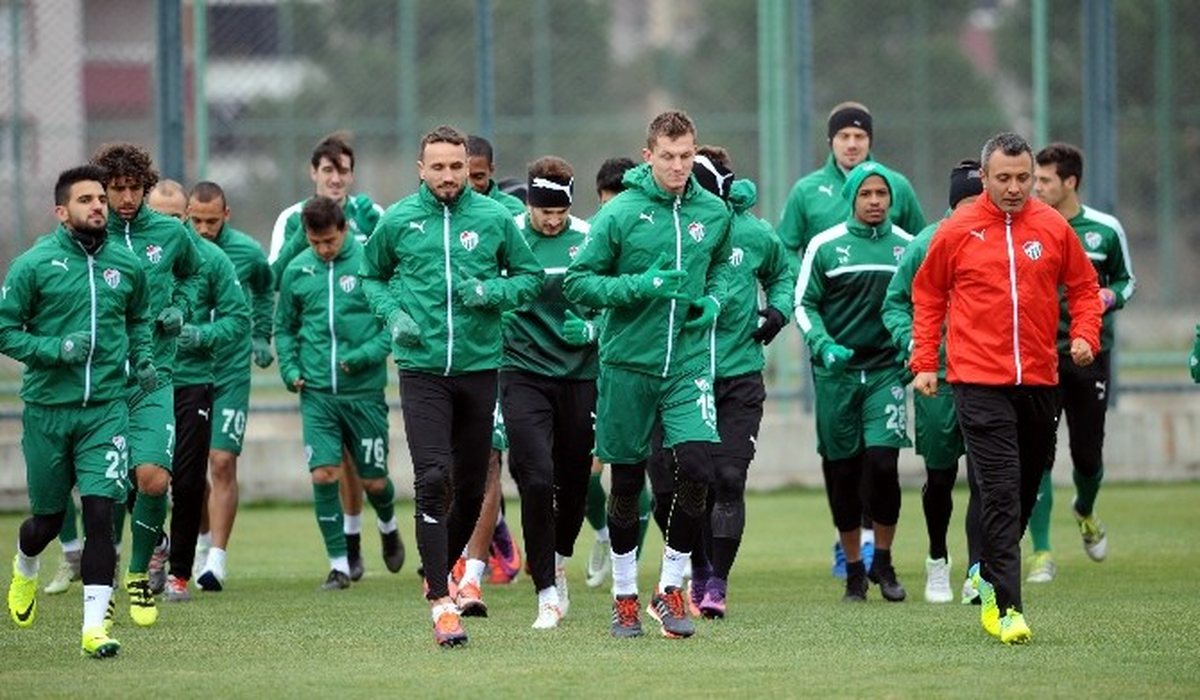 Bursaspor, Aralık Ayında 7 Maça Çıkacak
