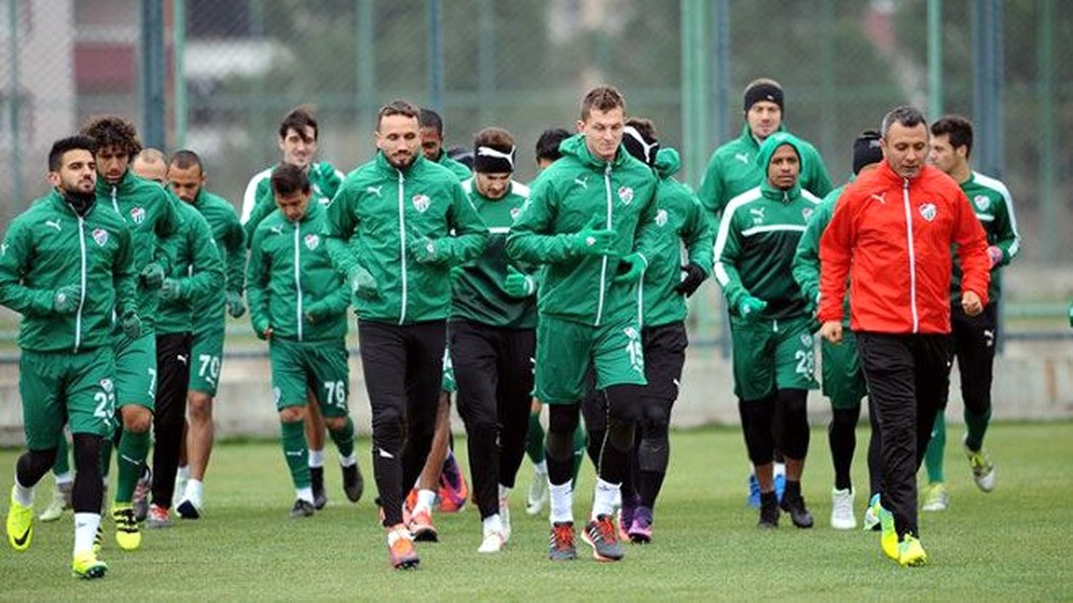 Bursaspor\'da Çaykur Rizespor Maçı Hazırlıkları Başladı