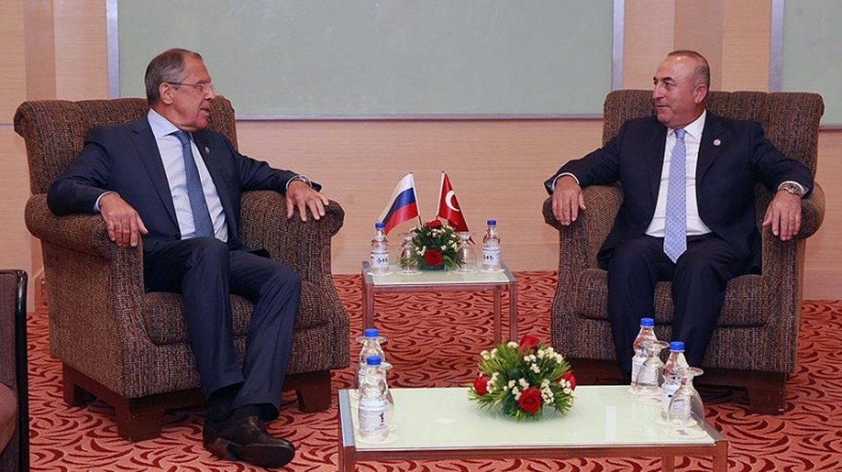 Çavuşoğlu, Rus Bakan Lavrov ile Görüşüyor