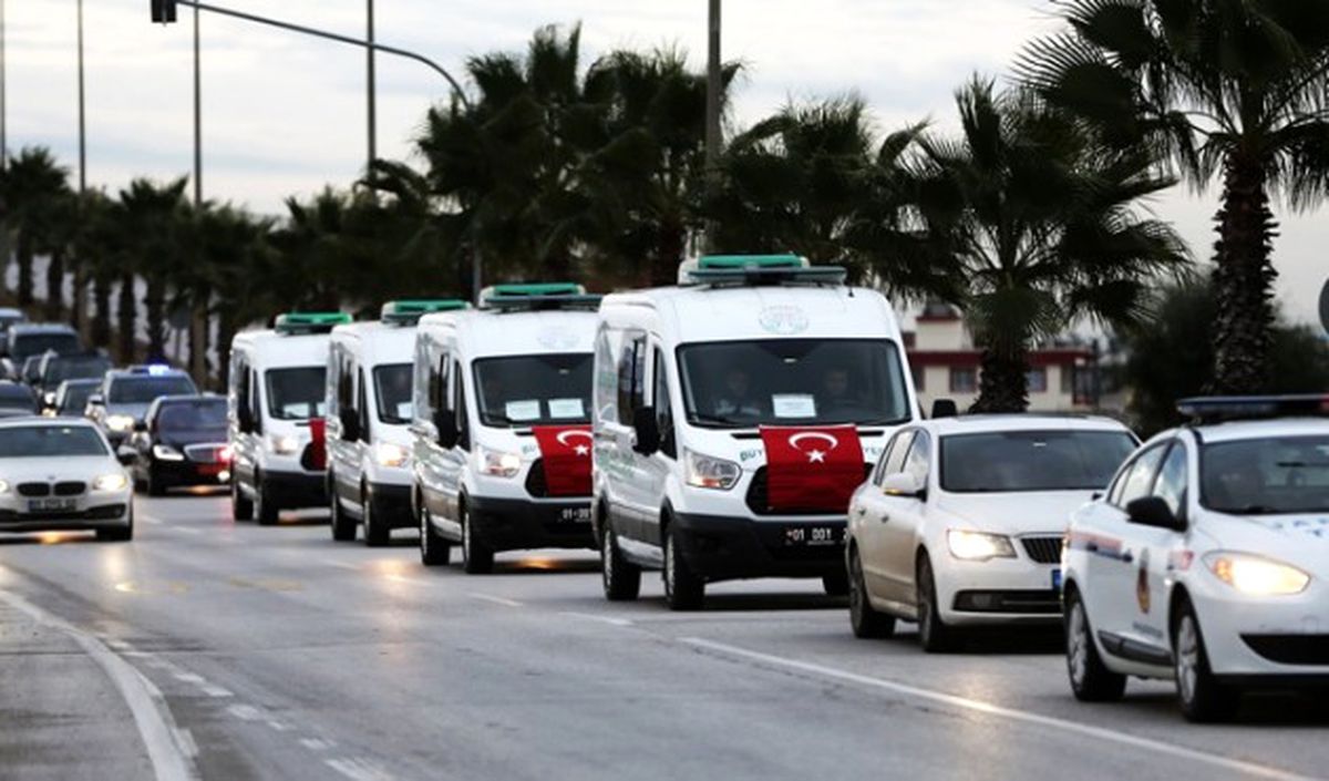Cenazeler Ailelere Teslim Ediliyor