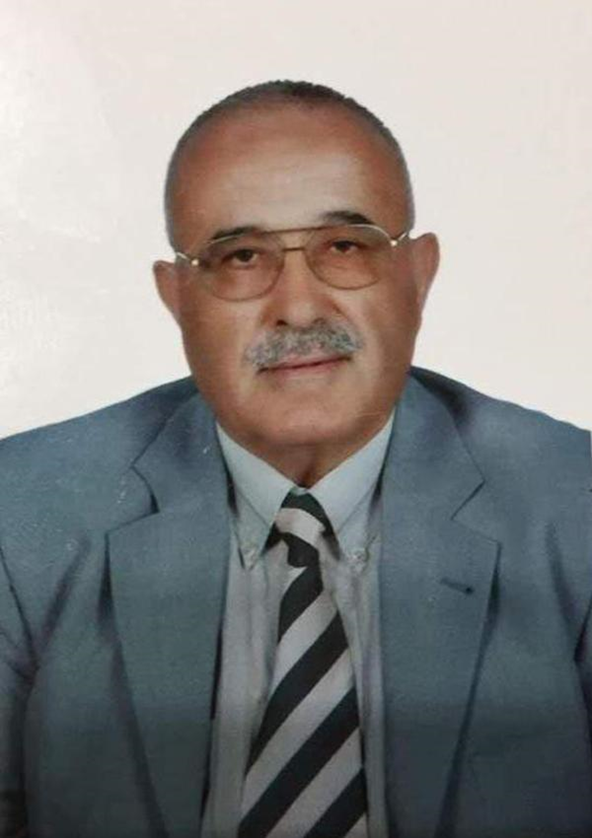 Cezaevinde Ölen FETÖ Tutuklusu İşadamı Ünal Takmaklı Toprağa Verildi