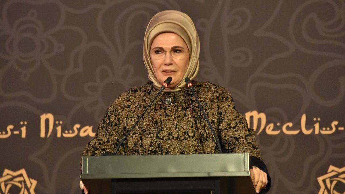Emine Erdoğan; \'Kız Çocuklarının Eğitimi, Sorun Olmaktan Çıkmalıdır\' -1