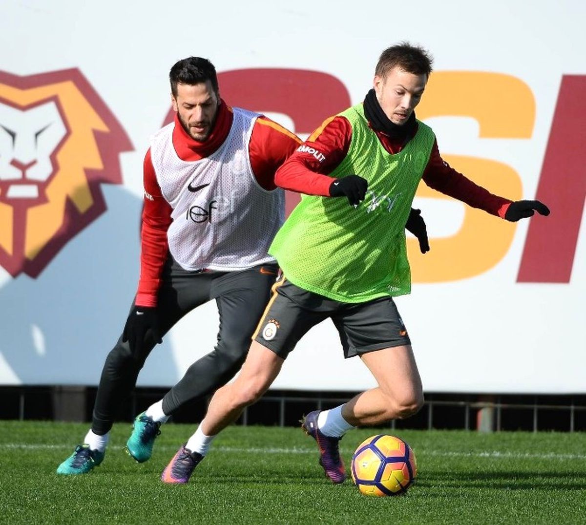 Galatasaray\'da Kasımpaşa Mesaisi Başladı