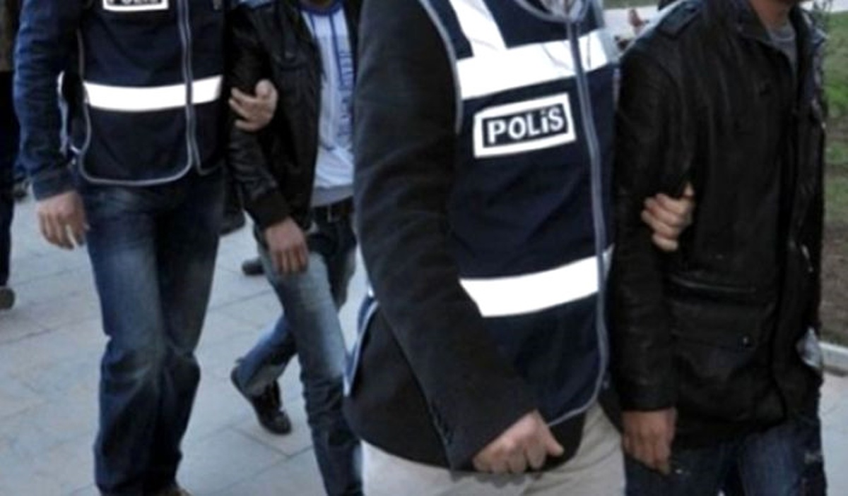 Gaziantep\'te Huzur Operasyonları: 3 Gözaltı