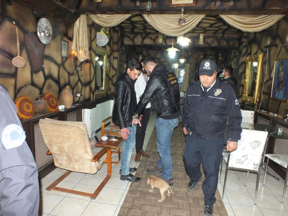 Gaziantep\'te Okul Çevrelerindeki İş Yerleri Denetlendi