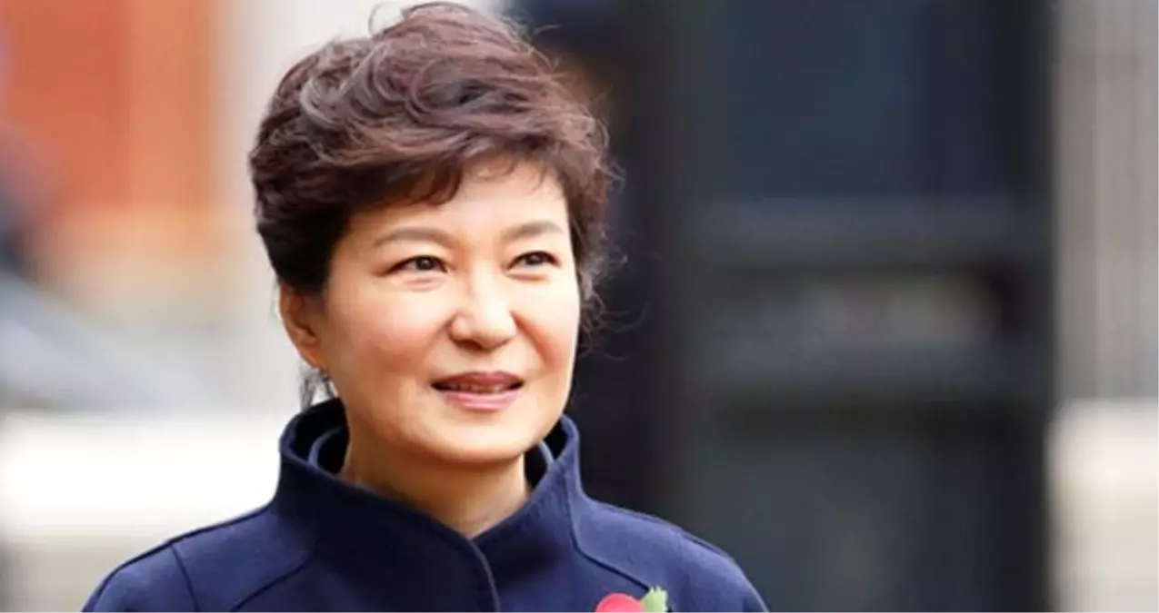 Güney Kore Devlet Başkanı Park'ın Babasının Evi Kundaklandı