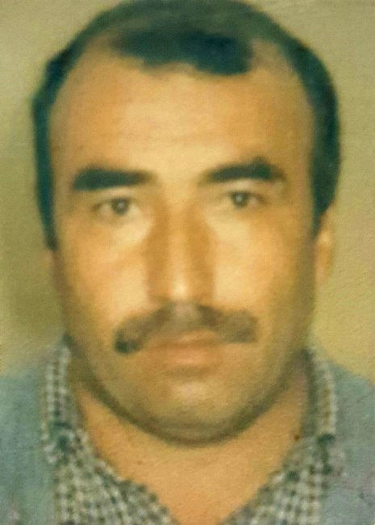 Güvercinleri ile İlgilenirken 3. Katın Çatısından Düşüp Öldü