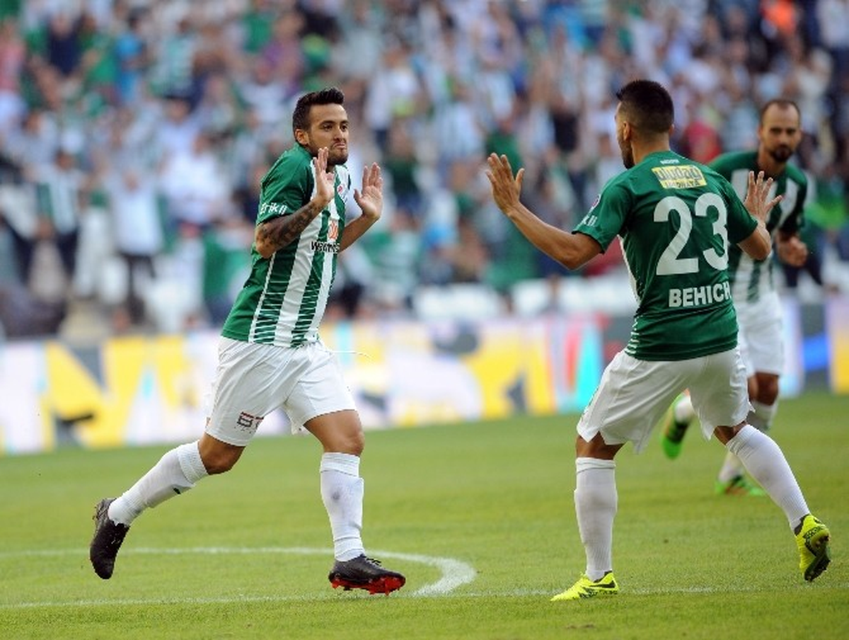 Jorquera: "Üst Sıralarda Kalmak İçin Rizespor Maçını Kazanmalıyız"