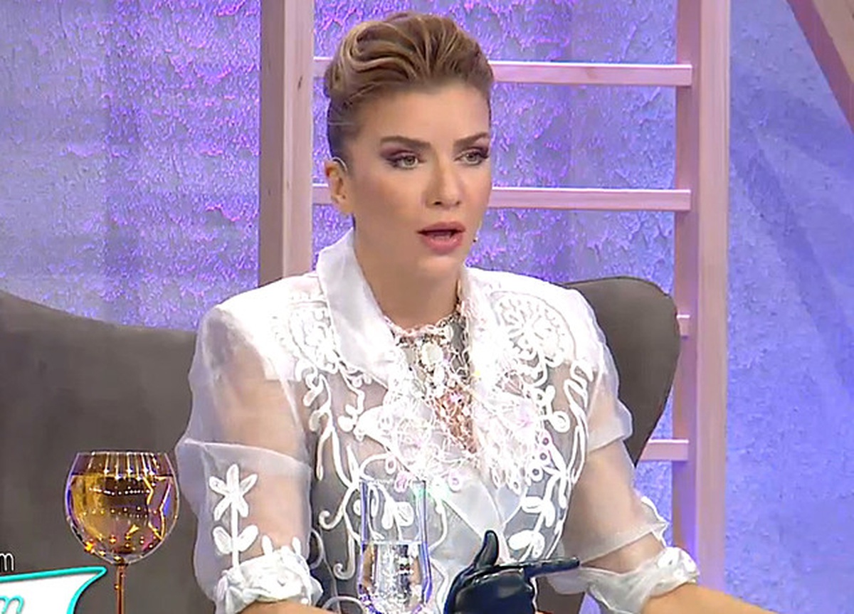 Jürinin O Sözleri Yarışmacıları Ağlattı