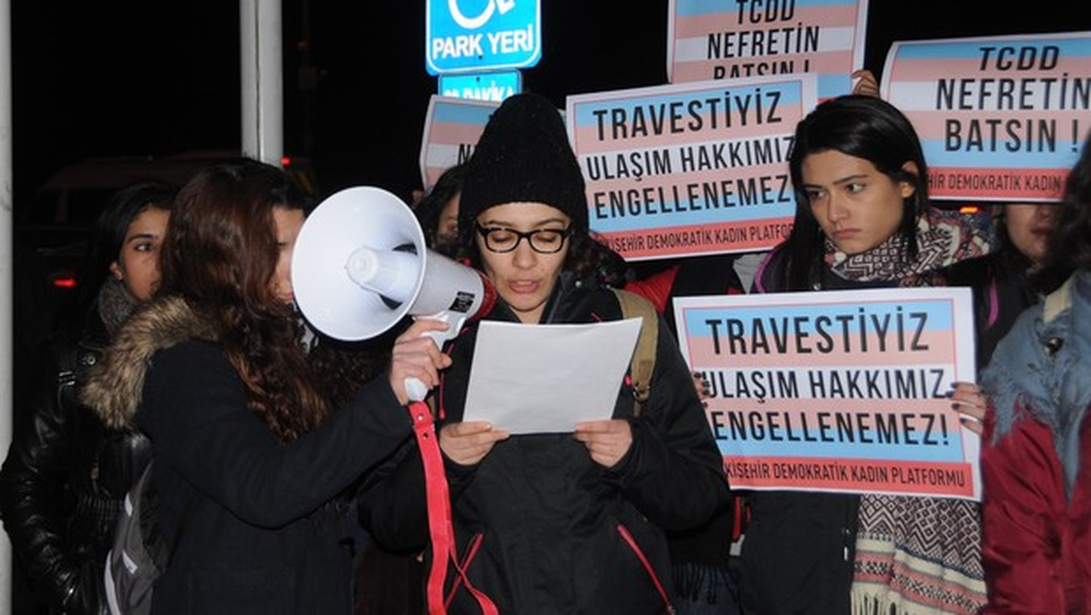 Kadınların Gar Önünde Trans Eylemi