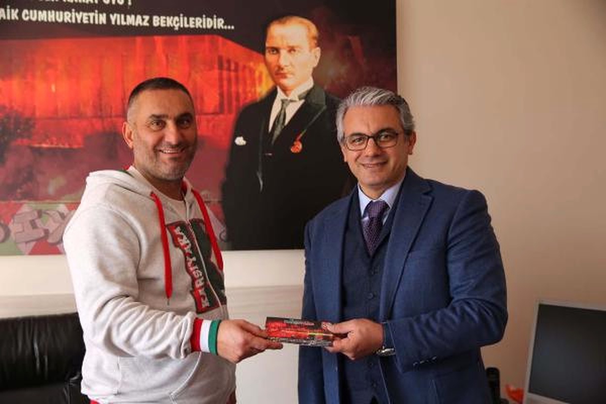 Karşıyaka\'ya Belediyeden Bilet Desteği
