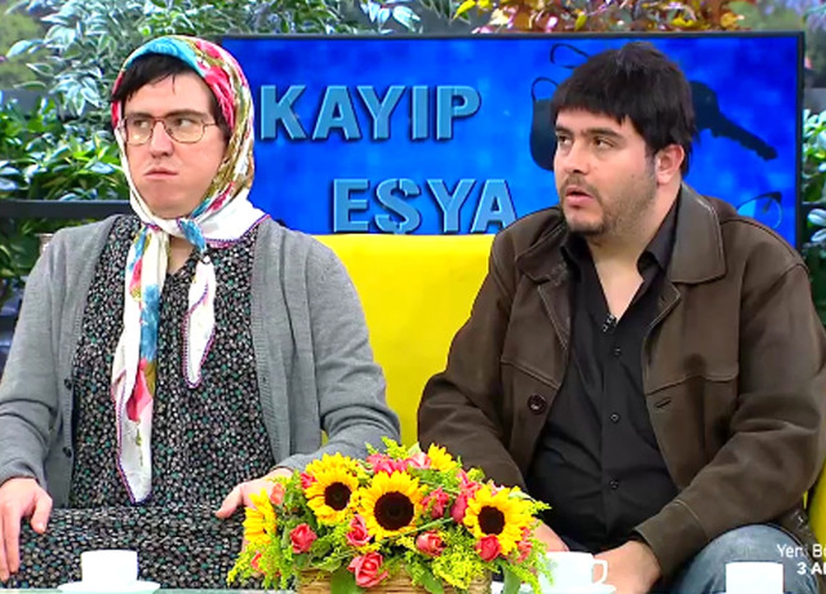 Kayıp Eşya Bürosu! Melek ve Şefik\'in Şarj Aleti Bulunabilecek Mi?