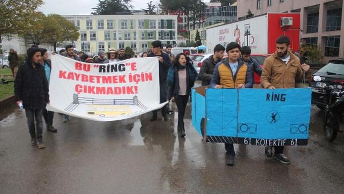 Ktü Rektörlüğü Önünde \'Ring Otobüs\' Arbedesi