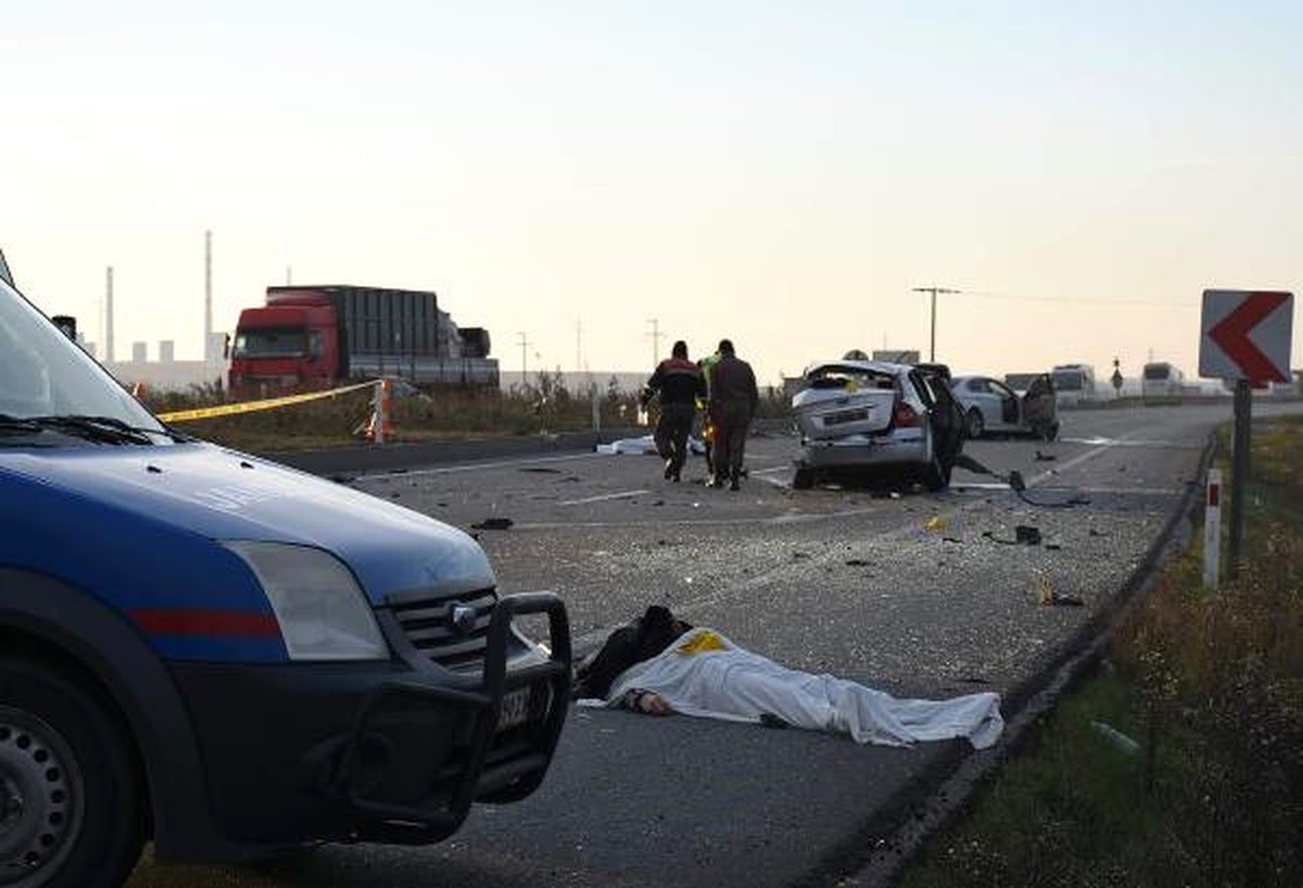 Lüleburgaz\'da Trafik Kazası: 2 Ölü