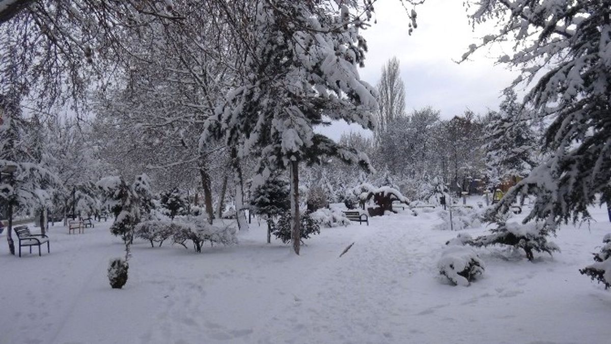 Malatya\'da Yılın İlk Karı Yağdı