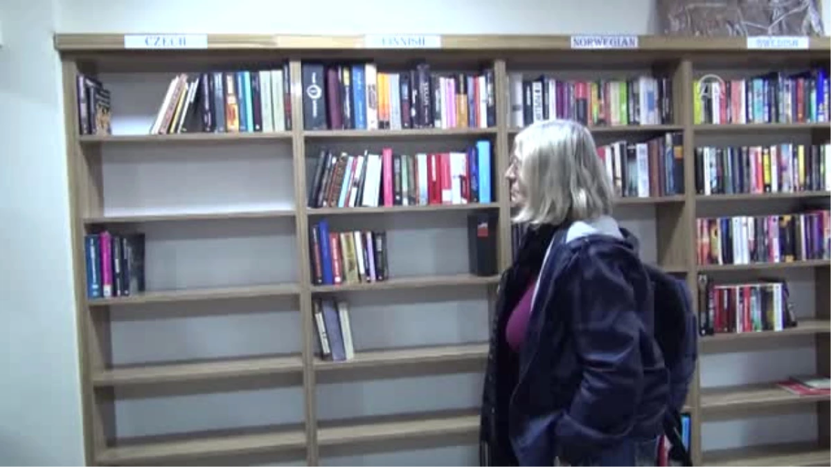 Manavgat\'ta "Dünya Dilleri Kütüphanesi" Açıldı