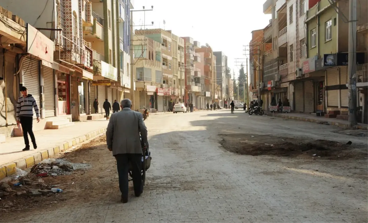 Nusaybin\'deki Sokağa Çıkma Yasağı