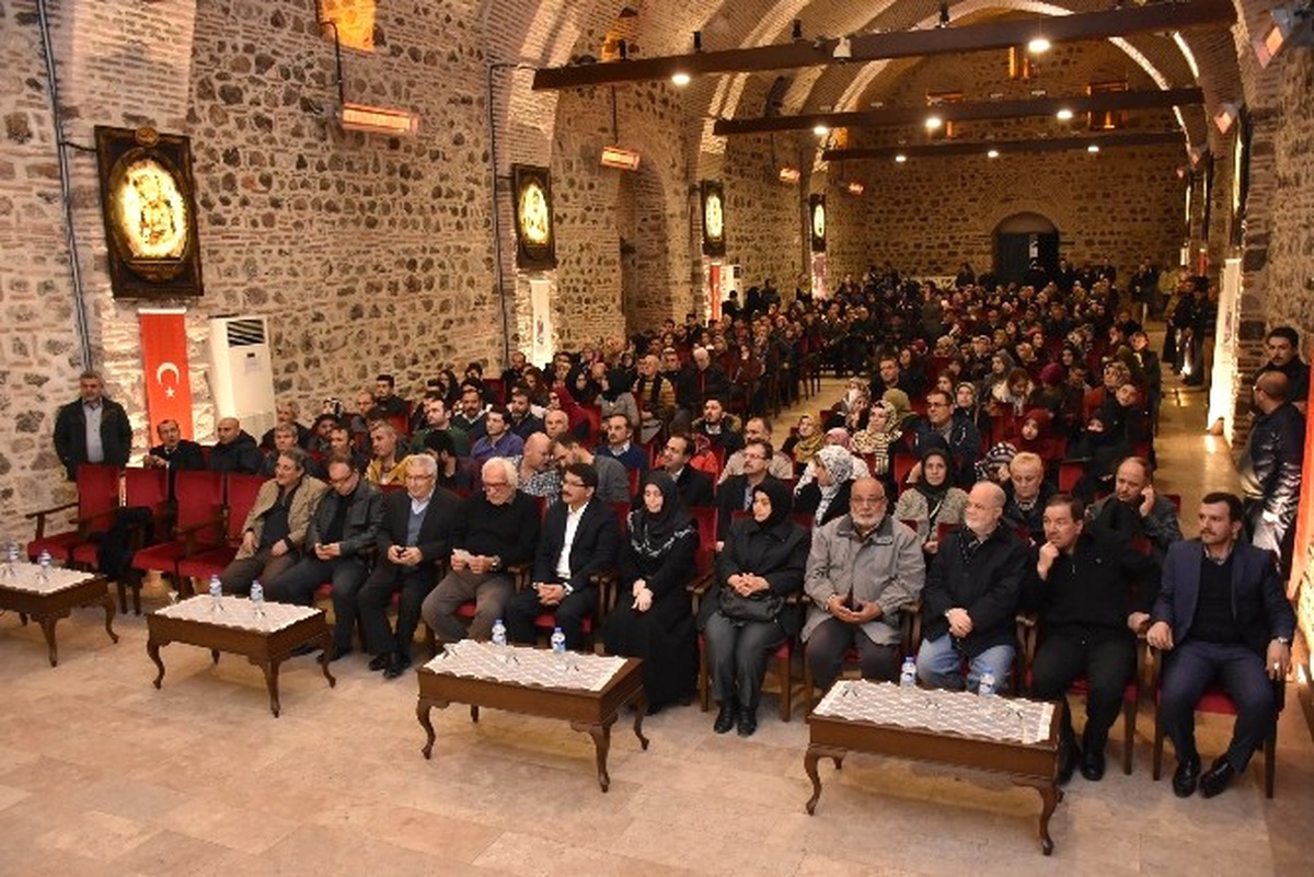 Osmanlı\'da Mahalle Kültürü ve Komşuluk İlişkileri Anlatıldı