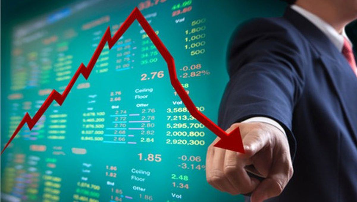 Referandum Gerginliğiyle Dolar ve Euro Yeni Rekorlara Tırmandı, Borsa Düştü